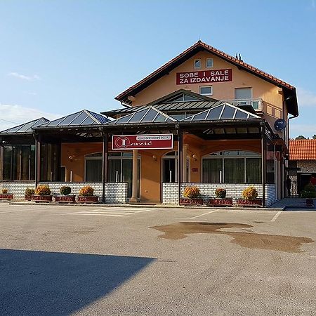 Hotel Gostionica Lazic à Zvornik Extérieur photo