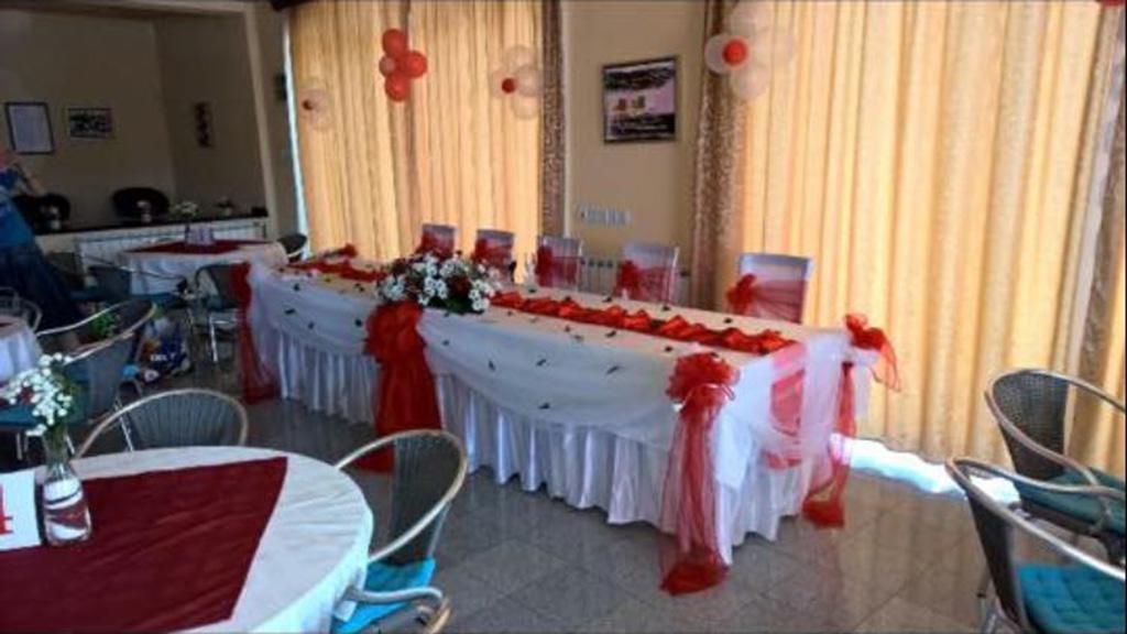 Hotel Gostionica Lazic à Zvornik Extérieur photo