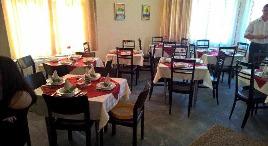 Hotel Gostionica Lazic à Zvornik Extérieur photo